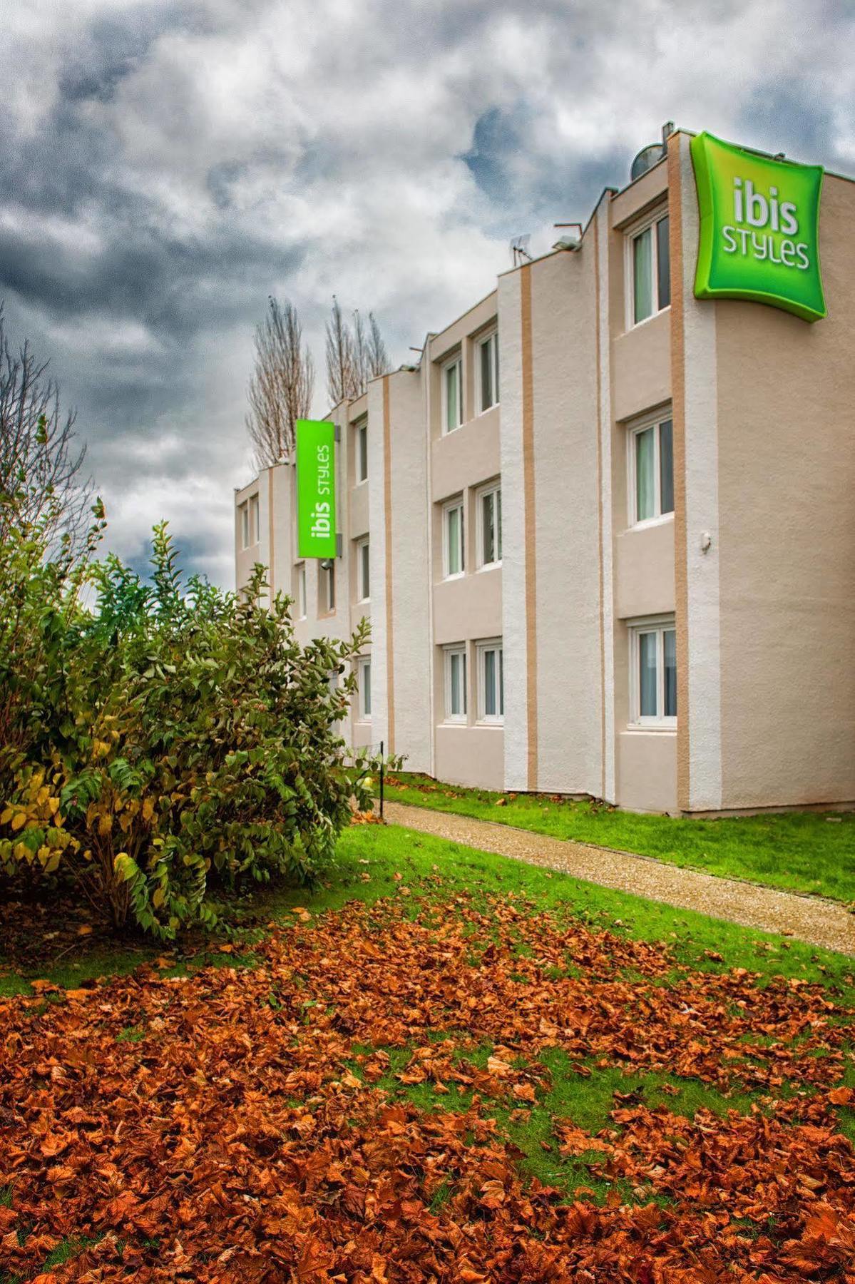 Ibis Styles Rouen Nord-Barentin Exterior foto