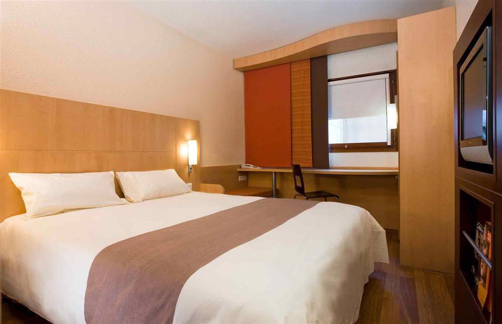 Ibis Styles Rouen Nord-Barentin Quarto foto